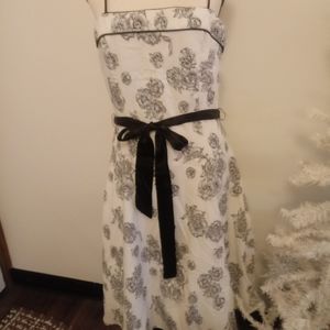 Dressbarn Floral Satin Tie Dress Lined Size 12